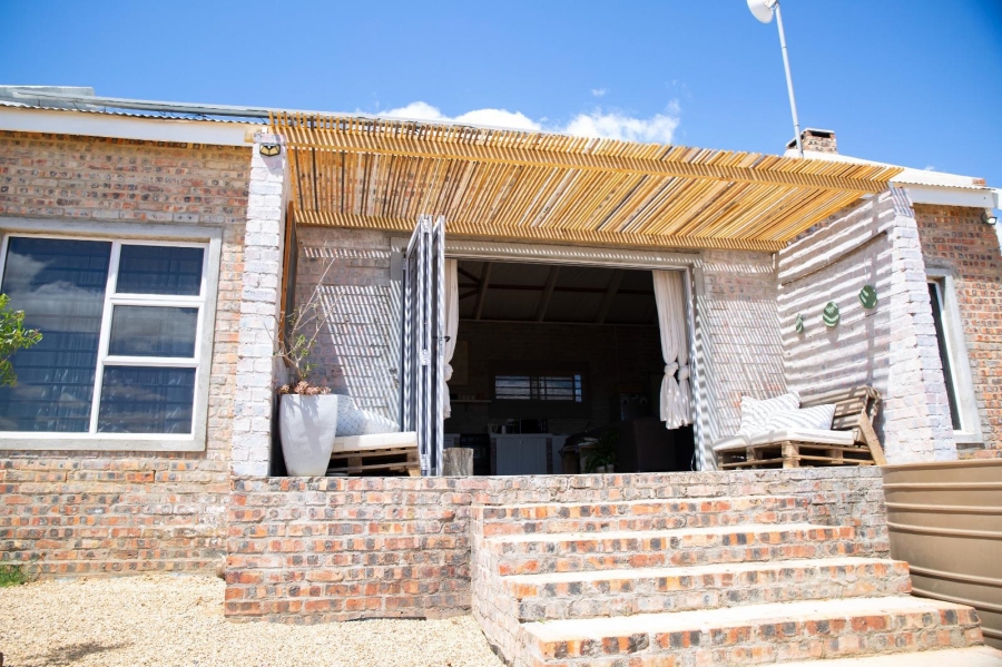 2 Bedroom Property for Sale in Koringberg Western Cape